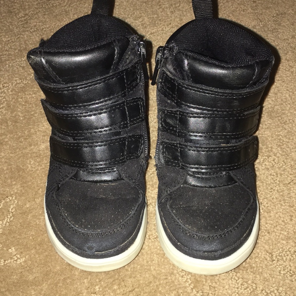 GAP Strappy High Top Sneakers